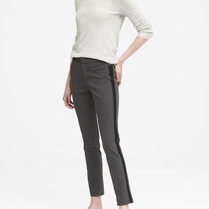 Banana Republic Sloan-Fit Pant, size 8